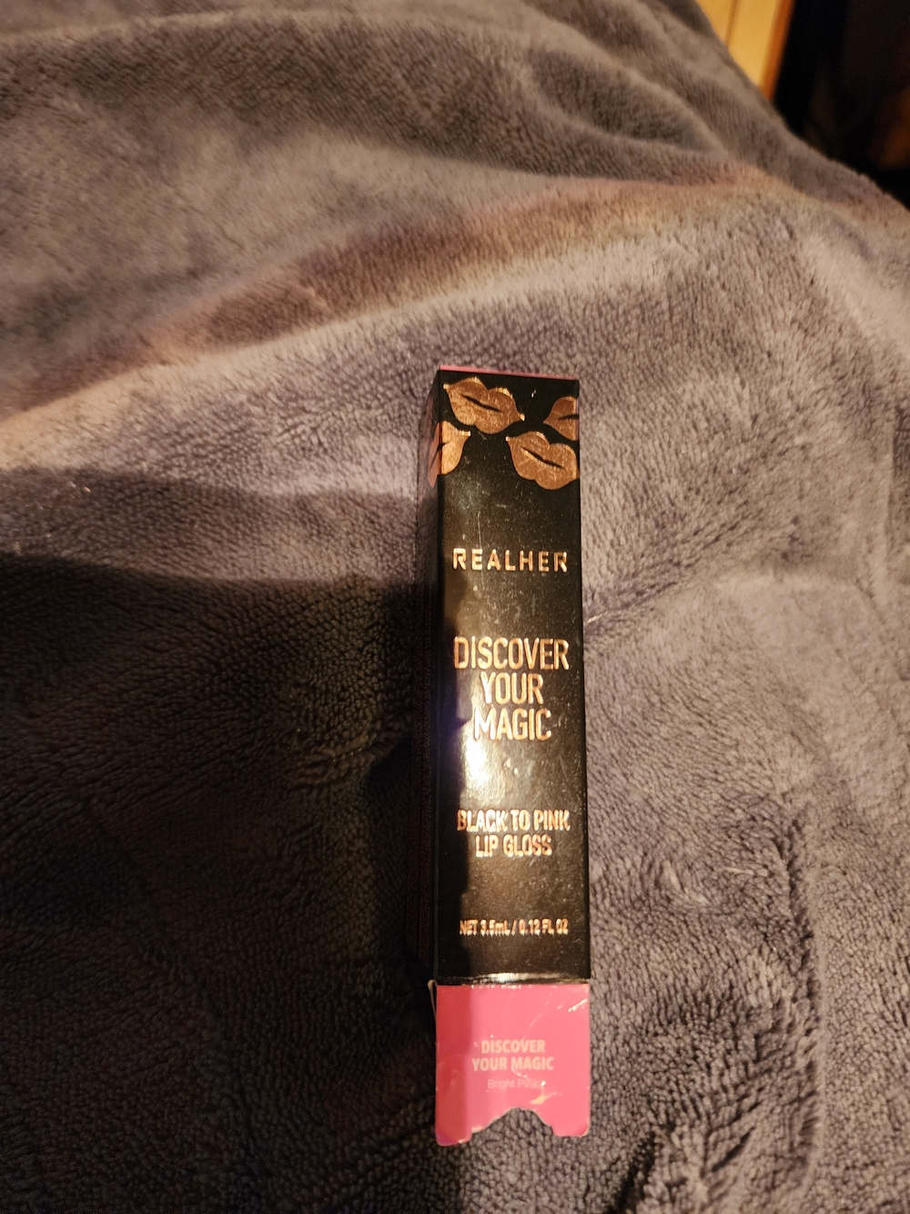 REALHER Discover Your Magic Black-to-Pink Lip Gloss